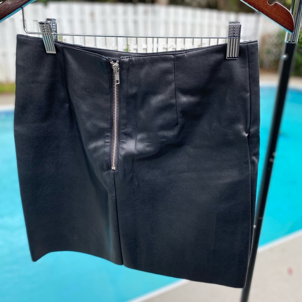 New with Tags - H&M Faux Leather Mini Skirt with Back Zip